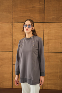 Kuş Gözü Detaylı Tunik Füme