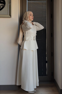 Kuş Gözü Kemerli Scuba Elbise Beyaz