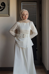 Kuş Gözü Kemerli Scuba Elbise Beyaz