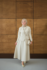 Kuş Gözü Kemerli Scuba Elbise Krem