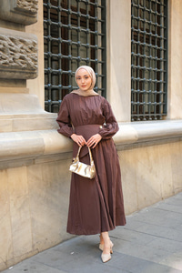 Kuşaklı Kraş Elbise Kahverengi