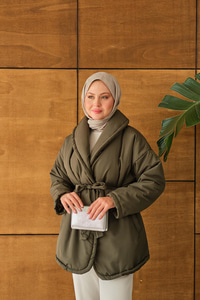 Kuşaklı Şişme Mont Haki Yeşil