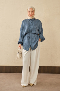 Lale Desen Saten Bel Bağlamalı Gömlek Mavi