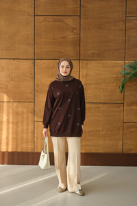 LCC Taş Detay Bisiket Yaka Sweat Kahverengi