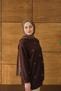 LCC Taş Detay Bisiket Yaka Sweat Kahverengi