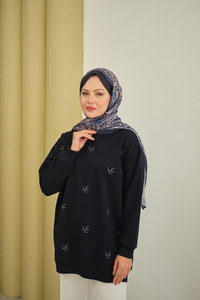 LCC Taş Detay Bisiket Yaka Sweat Lacivert