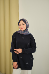 LCC Taş Detay Bisiket Yaka Sweat Lacivert