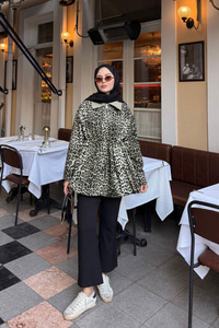 Leopar Desenli Fermualı Trenç Yeşil