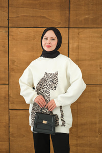 Leopar Kaplan Görünümlü Overise Sweat Beyaz