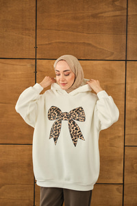 Leopar Kurdele Detaylı Sweat Ekru
