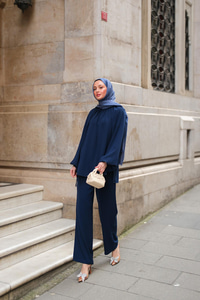 Linda Takım Lacivert