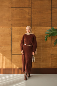 Lotus Etekli Takım Kahverengi