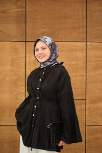 Martha Düğmeli Belden Bağlamalı Gömlek Siyah