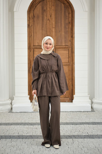 Mendil Yaka Bel Bağlamalı Takım Kahverengi