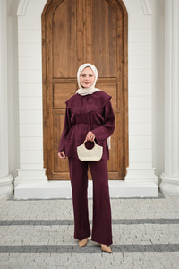 Mendil Yaka Nakış Çiçek Detay Takım Mürdüm