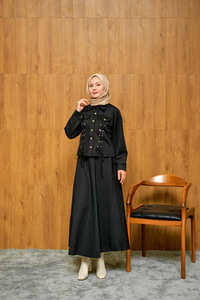 Menra Kuşgözü Detaylı Takım Siyah