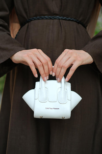 Minimal Omuz Çantası Beyaz