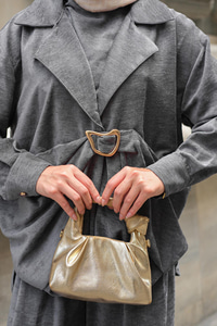 Musleya Önü Pile Detay Süet Takım Antrasit