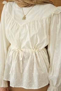 Nakış Desen Brode Gömlek Ekru