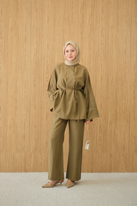 Nakış Detay Bel Bağlamalı Takım Haki Yeşil