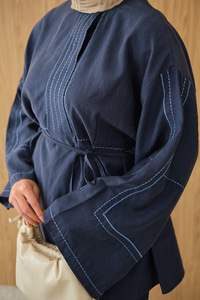 Nakış Detay Bel Bağlamalı Takım Lacivert