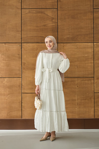 Nakış Detaylı Simli Jakar Elbise Beyaz