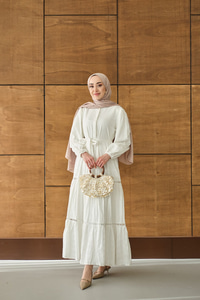 Nakış Detaylı Simli Jakar Elbise Beyaz