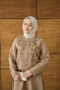 Nakışlı Nubuk Detay Takım Vizon