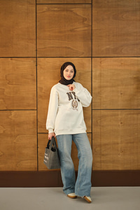 NYC Baskılı Sweat Beyaz