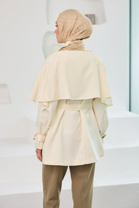 Omuz Apolet Detaylı Kısa Trenç  Ekru