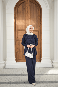 Omuz Atkılı Beli Pileli Kemerli Takım Lacivert