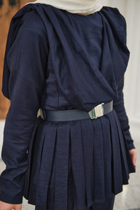 Omuz Atkılı Beli Pileli Kemerli Takım Lacivert