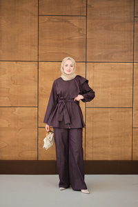 Omuz Büzgü Detaylı Fermuarlı Bel Bağlamalı Takım Mor