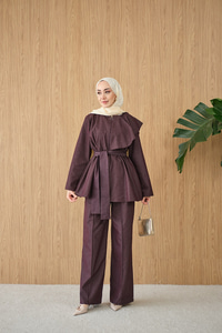 Omuz Büzgü Detaylı Fermuarlı Bel Bağlamalı Takım Bordo