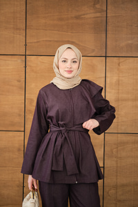 Omuz Büzgü Detaylı Fermuarlı Bel Bağlamalı Takım Mor