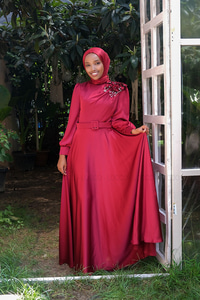 Uygun Fiyatlı OMUZ CICEKLI KEMERLI ABIYE | Loccomoda.com 