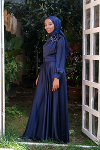 Uygun Fiyatlı OMUZ CICEKLI KEMERLI ABIYE | Loccomoda.com 