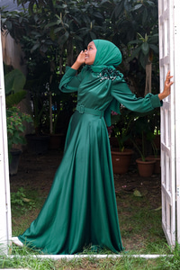 Uygun Fiyatlı OMUZ CICEKLI KEMERLI ABIYE | Loccomoda.com 