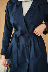 Omuz Düğme Detay Kruvaze Yaka Midi Boy Trenç Lacivert