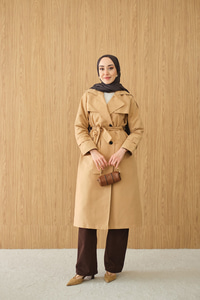 Omuz Düğme Detay Kruvaze Yaka Midi Boy Trenç Bisküvi