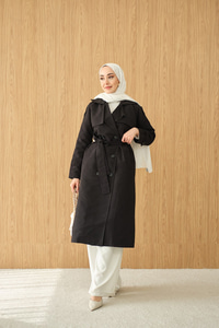 Omuz Düğme Detay Kruvaze Yaka Midi Boy Trenç Siyah