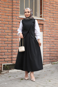 Omuz Düğme Detaylı Takım Siyah