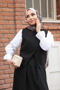 Omuz Düğme Detaylı Takım Siyah