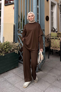 Omuz Parça Detay Takım Kahverengi