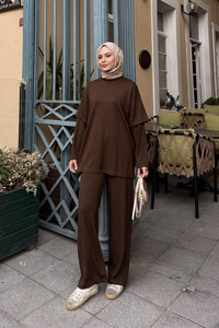 Omuz Parça Detay Takım Kahverengi