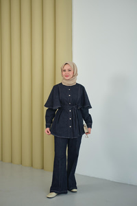 Omuz Pelerin Detay İkili Takım Lacivert