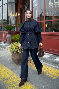 Omuz Pelerin Detay İkili Takım Lacivert