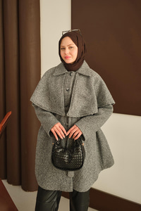 Omuz Pelerinli Peluş Kaşe Kaban Gri