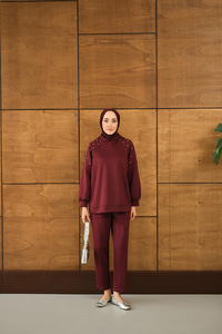 Omuz Taş Detay Kapüşonlu Takım Bordo