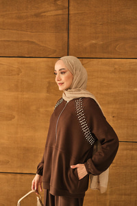 Omuz Taş Detay Takım Kahverengi